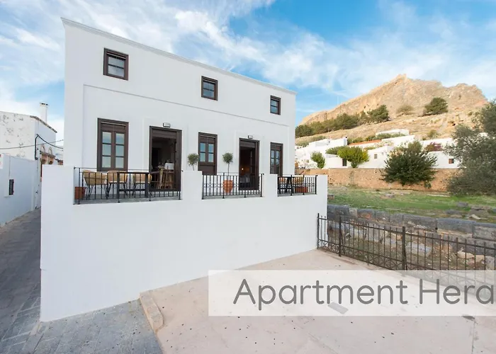 Lindos Amphitheater Villas And Apartments